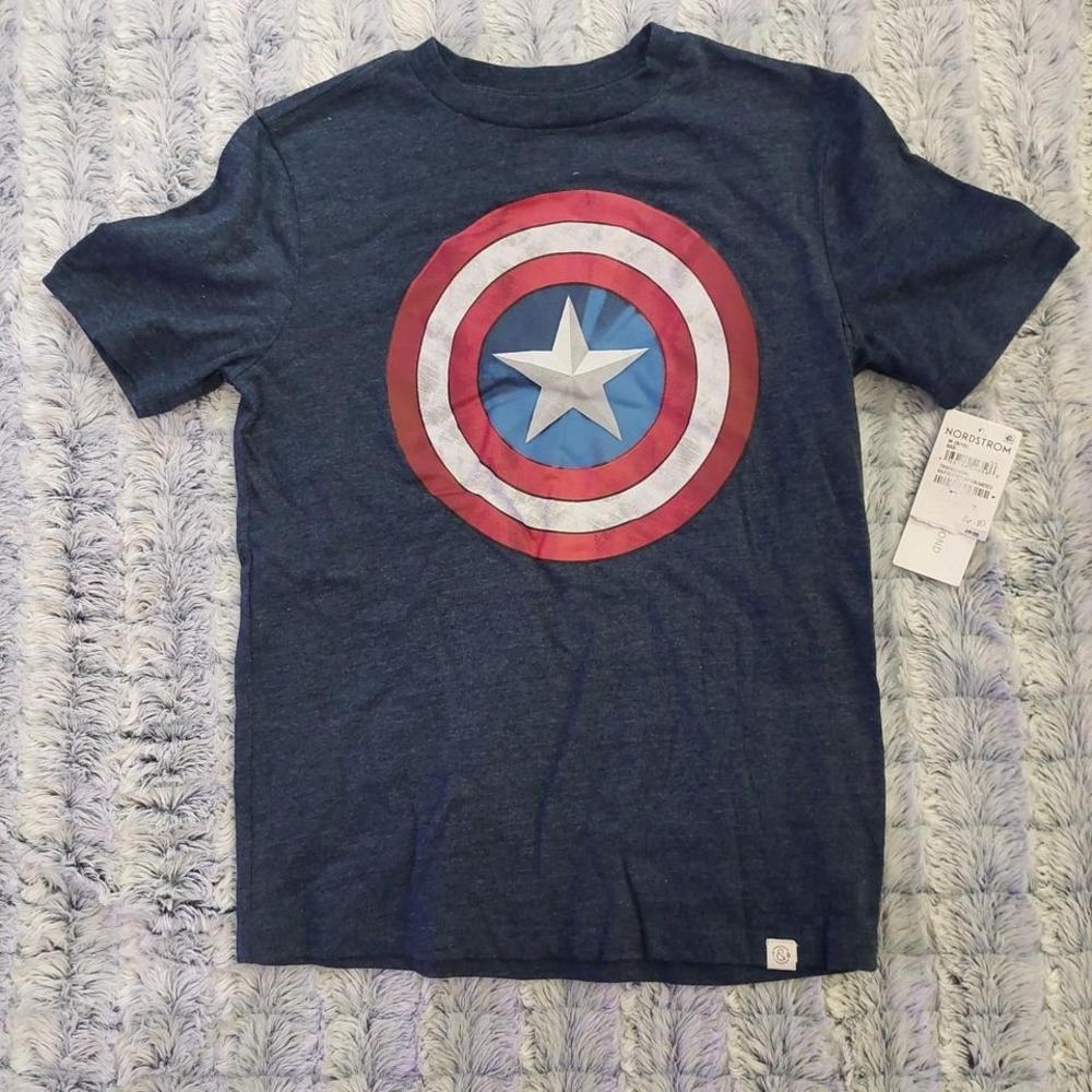 NWT Treasure & Bond kids's Captain America graphic‎ tee Medium 8-10